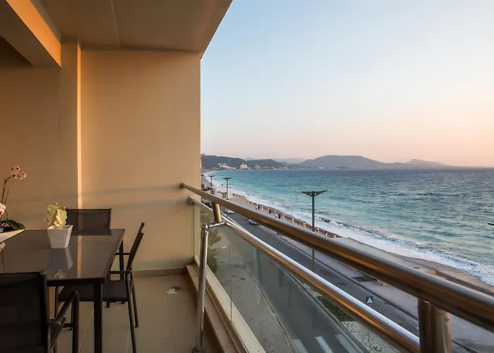 شقة Coastal Mirage Sunset Reverie Luxury Seaview