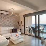 Διαμέρισμα Coastal Mirage Sunset Reverie Luxury Seaview